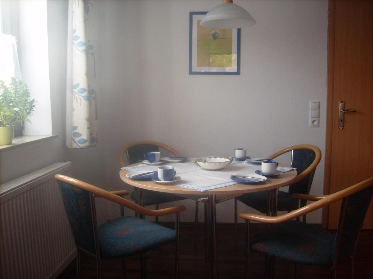 Ferienwohnung Schaefer Waldbreitbach Exterior photo
