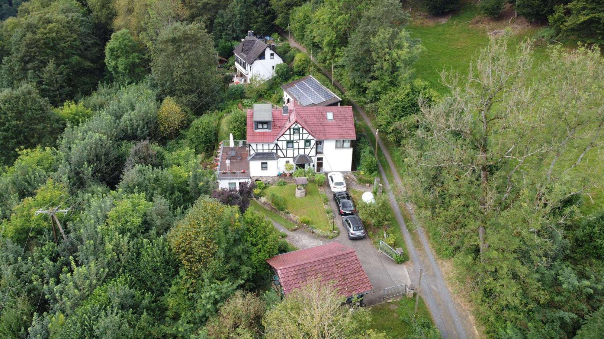 Ferienwohnung Schaefer Waldbreitbach Exterior photo